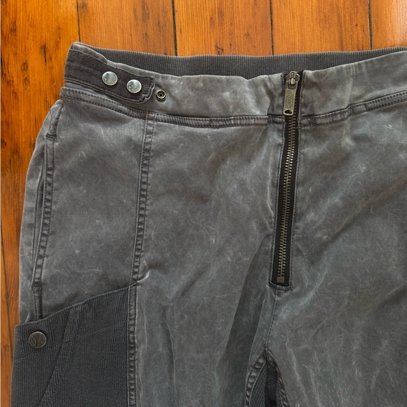 Free people Fast Track Pants Medium - Picture 9 of 11
